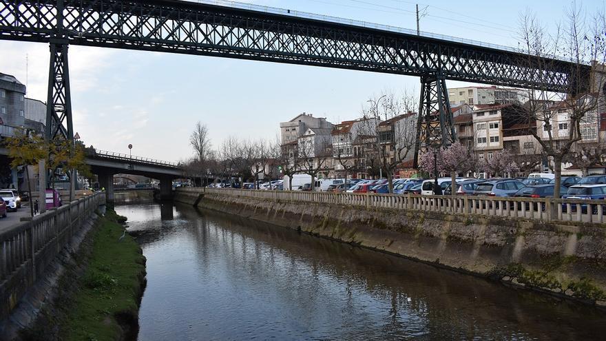 Detenido en Redondela por agredir a un vecino con una horquilla de labranza