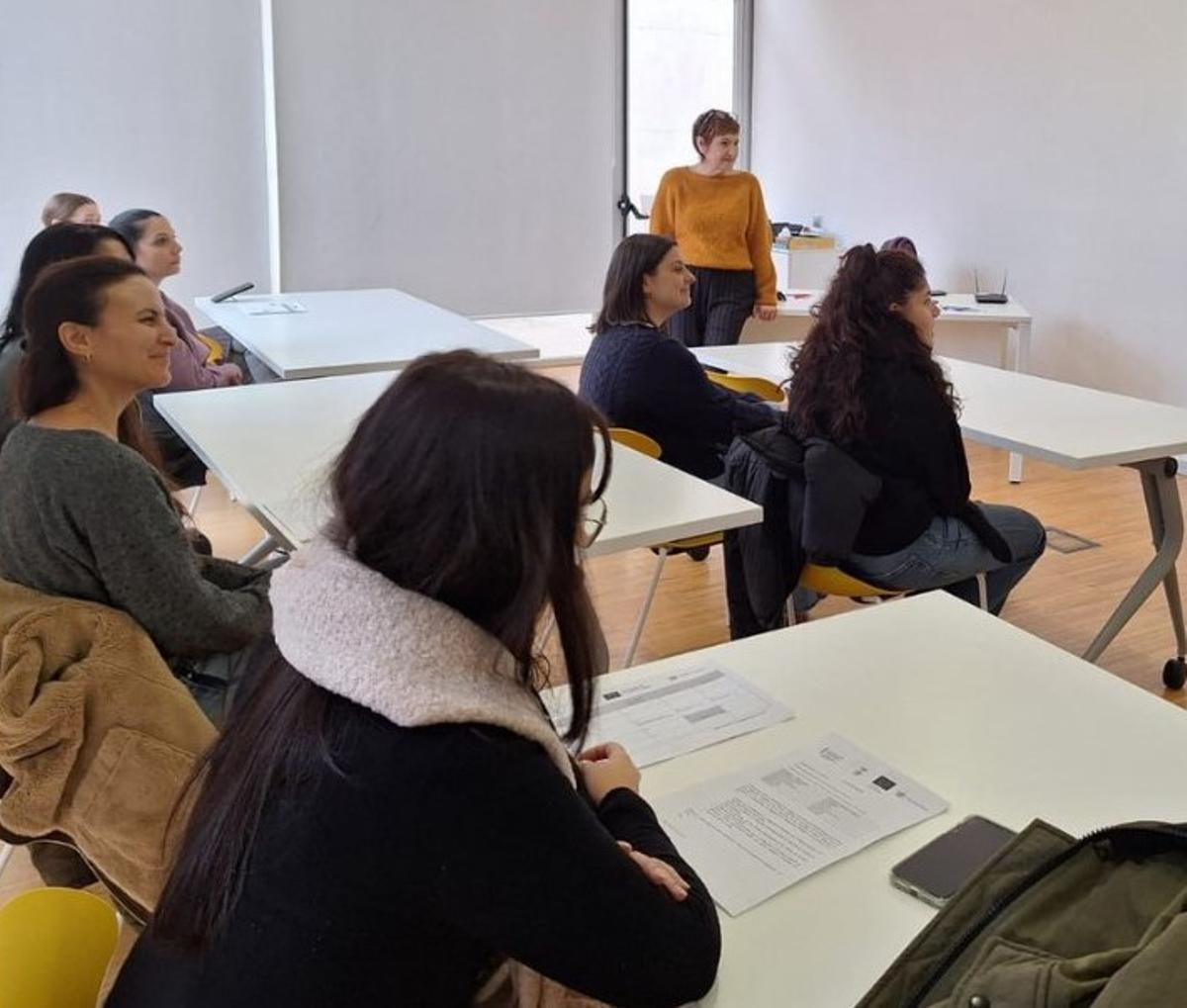 Un momento de la sesión inicial del taller.