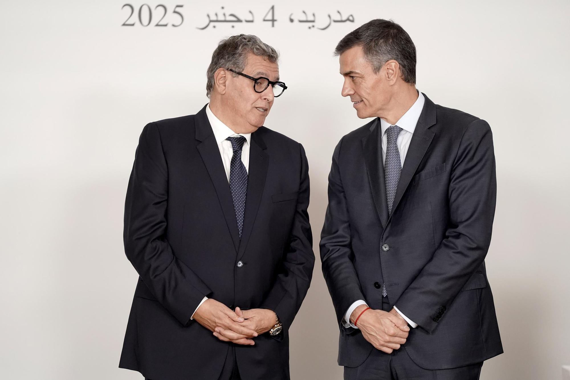 Pedro Sánchez, presidente del Gobierno y Aziz Akhannouch, presidente del Gobierno de Marruecos. XIII Reunión de Alto Nivel España - Marruecos.