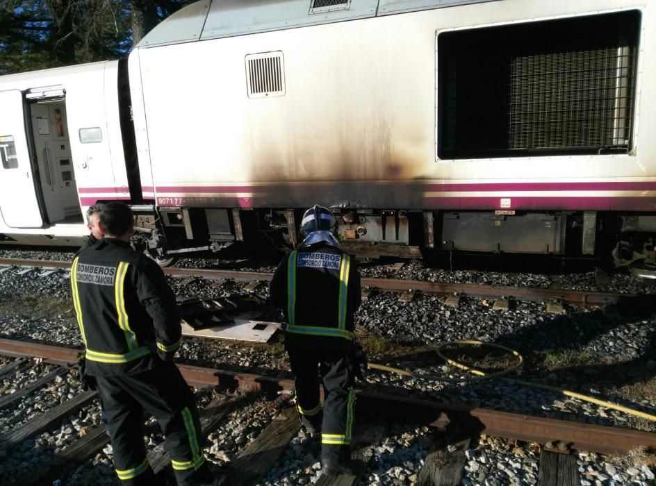 Incendio en un Alvia en Puebla de Sanabria