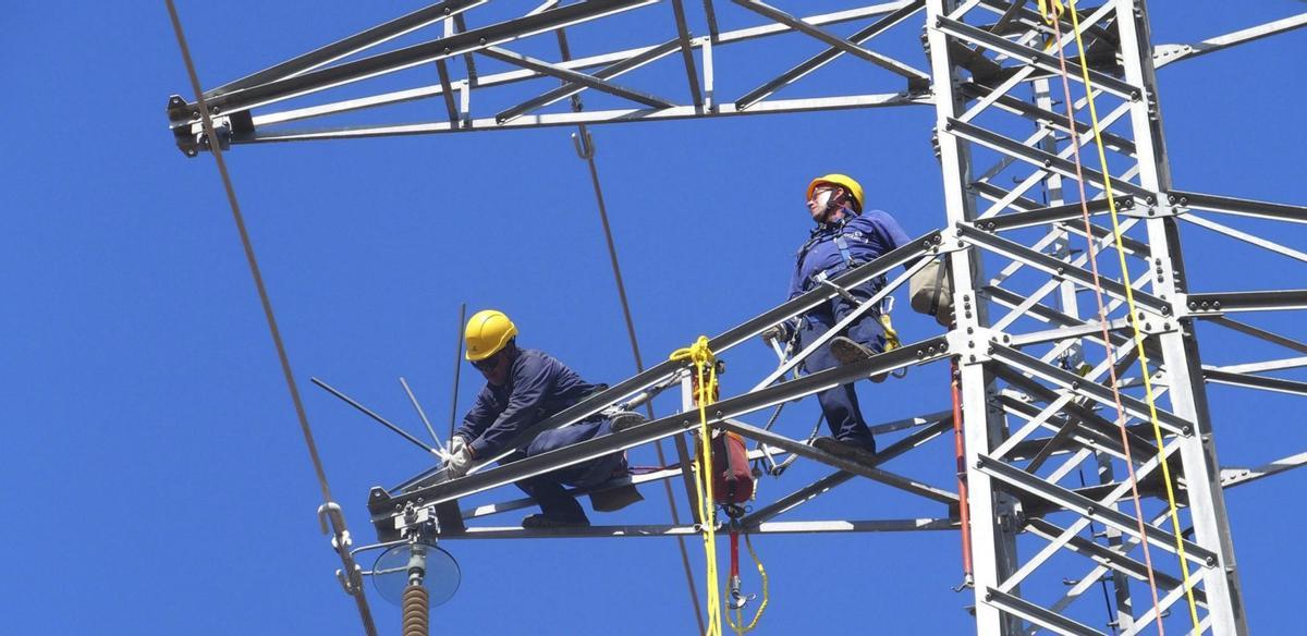 La UE vol finançar mesures d’urgència a les xarxes elèctriques