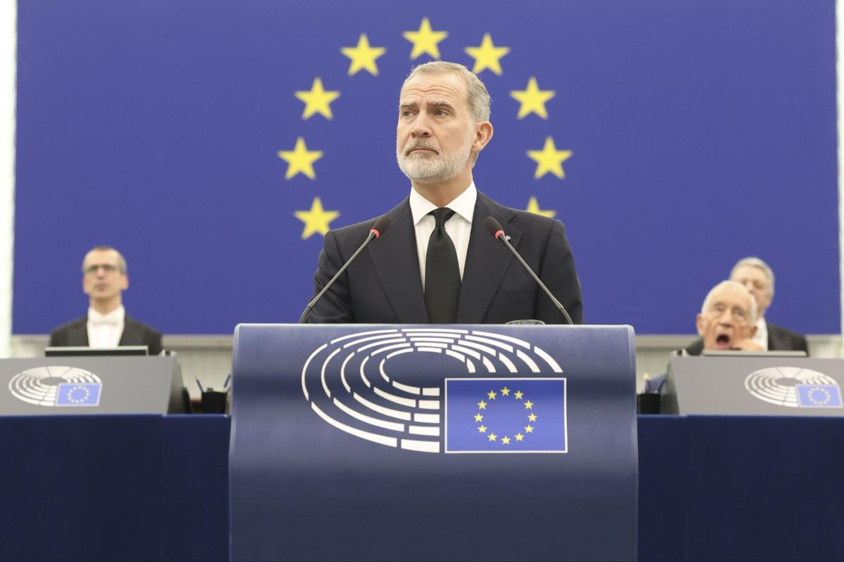 ESTRASBURGO, 21/01/2026.- El rey Felipe VI interviene ante el Parlamento Europeo con motivo del 40 Aniversario de la adhesión de España y Portugal a la Unión Europea. EFE/Cuenta oficial de la Casa de S.M. el Rey en red social X SOLO USO EDITORIAL/SOLO DISPONIBLE PARA ILUSTRAR LA NOTICIA QUE ACOMPAÑA (CRÉDITO OBLIGATORIO). SOLO USO EDITORIAL/SOLO DISPONIBLE PARA ILUSTRAR LA NOTICIA QUE ACOMPAÑA (CRÉDITO OBLIGATORIO)
