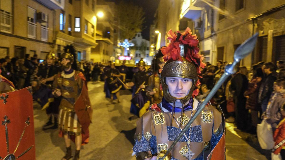 El grupo de romanos se verá incrementado al participar Pobladores con El Nazareno de Elche