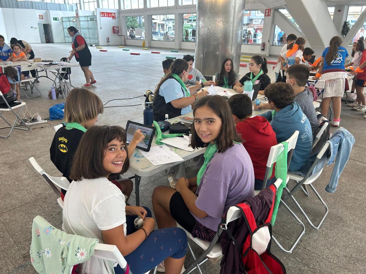 EN IMÁGENES: Campamento tecnológico en Pola de Siero