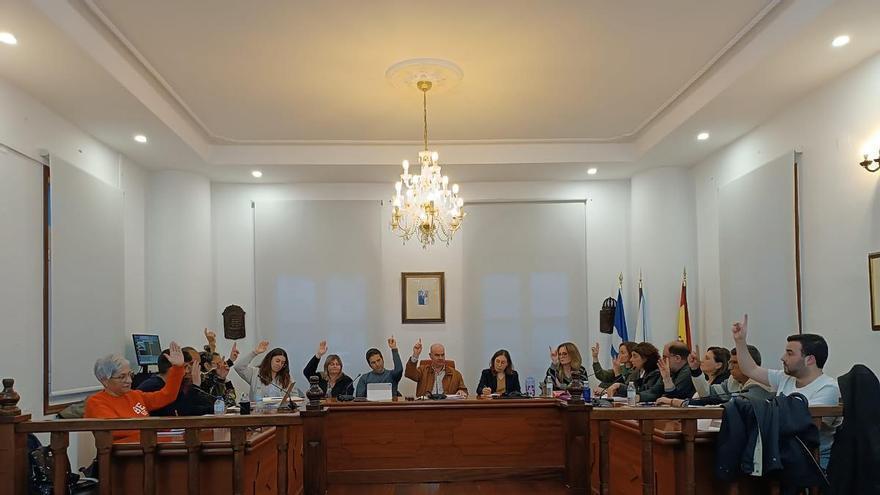 El pleno aprueba de Bueu la segunda modificación de la RPT y el pago de 620.000 euros en facturas