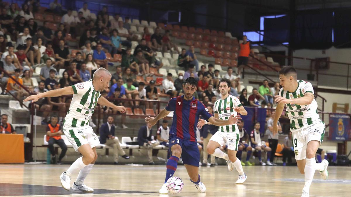 El Levante UD FS prepara la nueva temporada