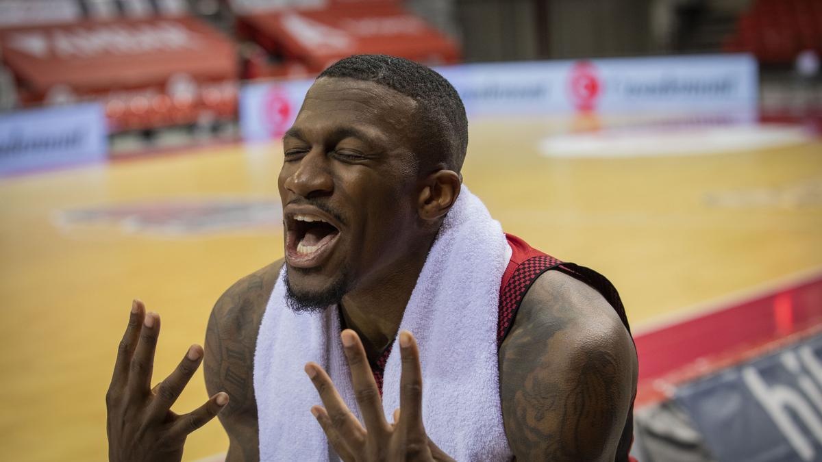 Dylan Ennis es uno de los cuatro jugadores que acaba contrato en junio