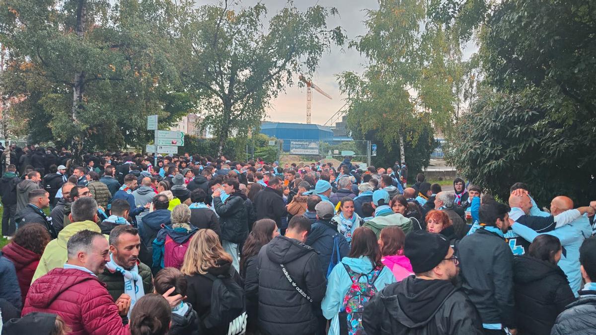 Stuttgart se tiñe de celeste