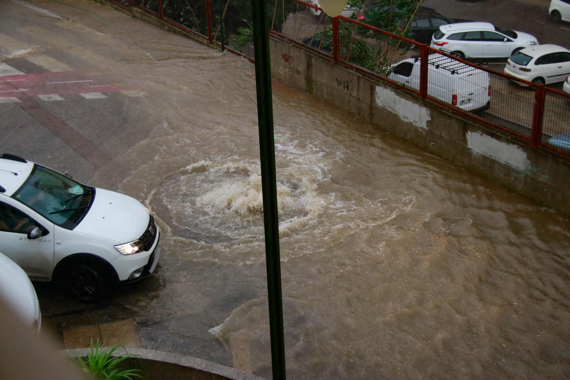 Las tormentas descargan con fuerza en l'Alcoià, el Comtat y el Alto Vinalopó