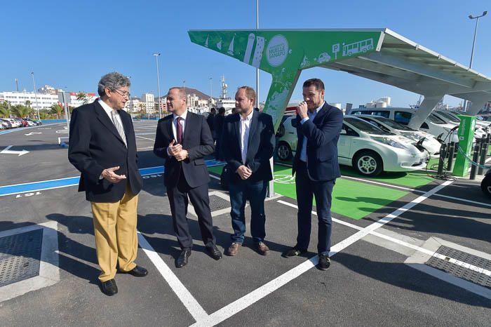 Inauguración del aparcamiento del Muelle de ...