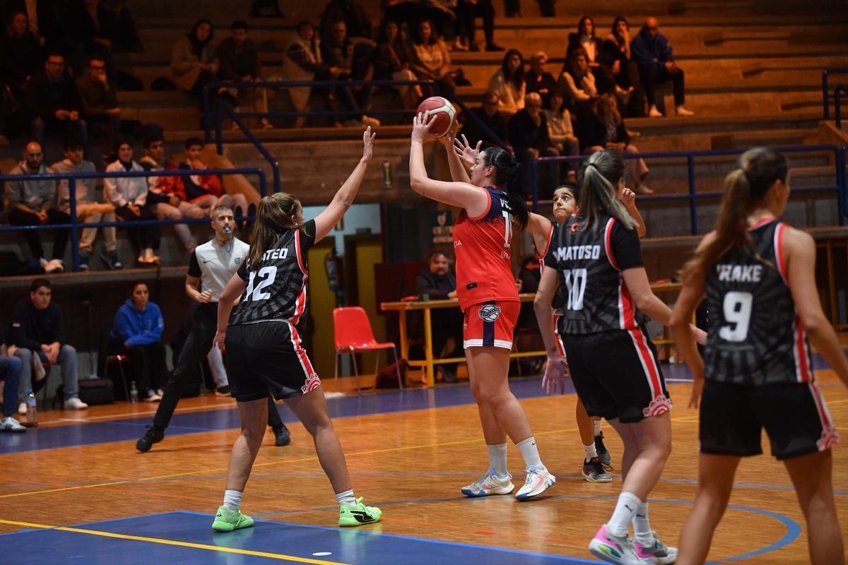 Maristas 67 - 61 CD Magec Tías Maristas 67 - 61 CD Magec Tías