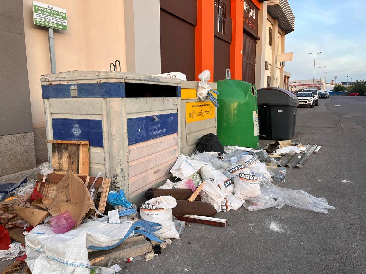 Vertidos en los poligonos industrailes de Castelló.