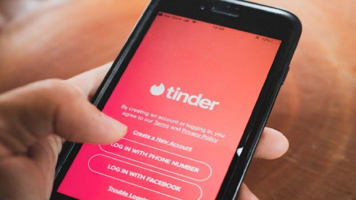 ¿Cómo descubrir si un usuario te miente a través de Tinder u otra app de citas?