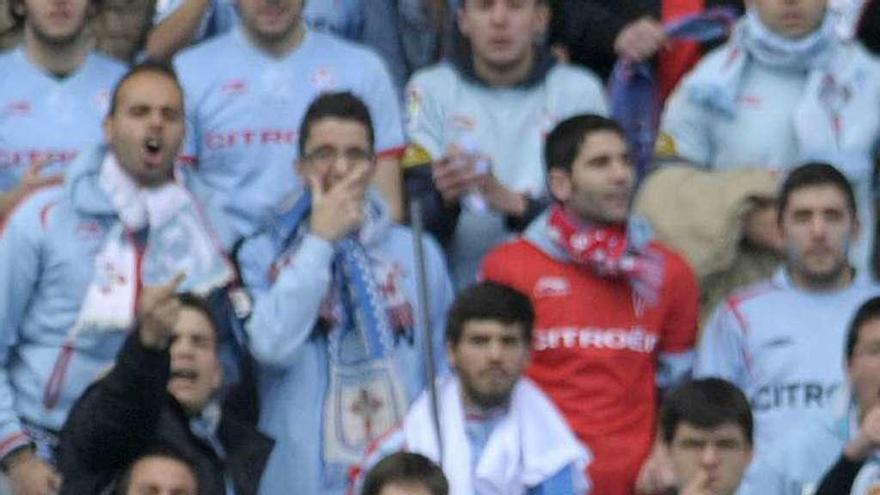 Riki, tras marcar en 2012 contra el Celta en Balaídos.