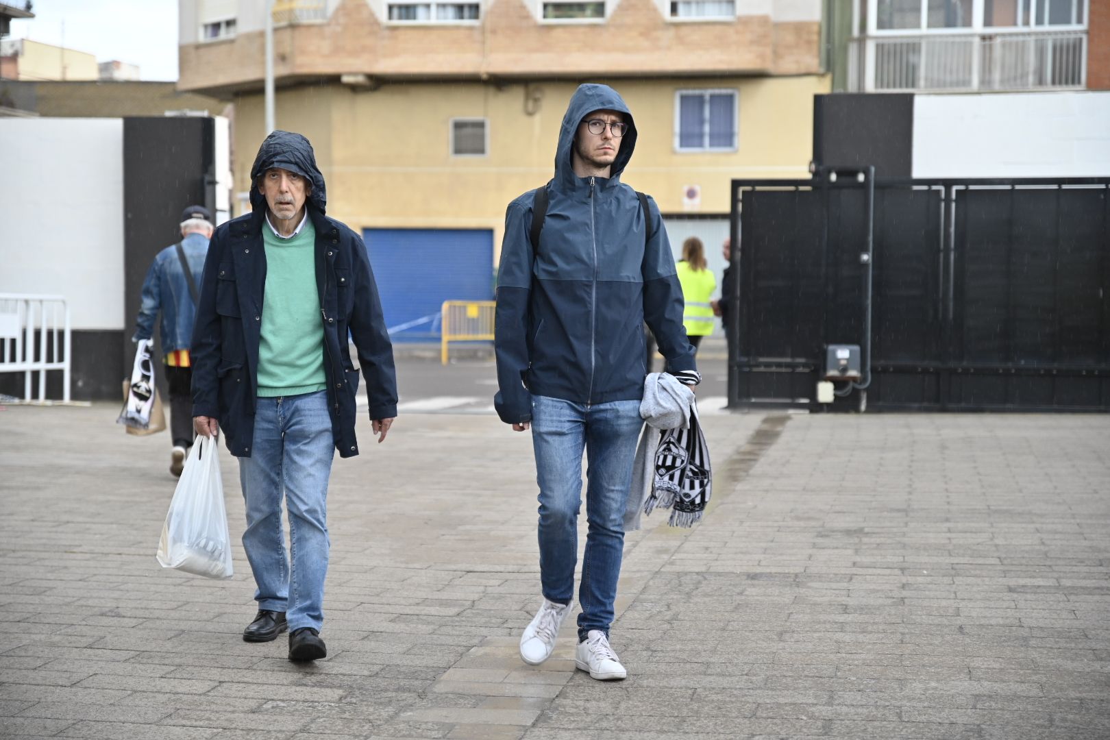 Galería | Las mejores imágenes de la afición en la previa del Castellón-Sporting