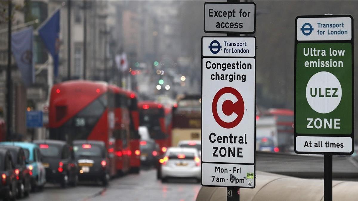 Londres ya cobra 14,5 euros por circular en coche por el centro
