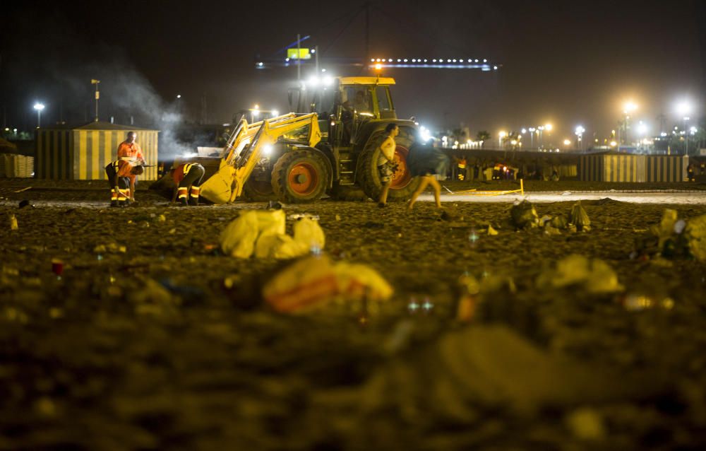 Noche de San Juan en València