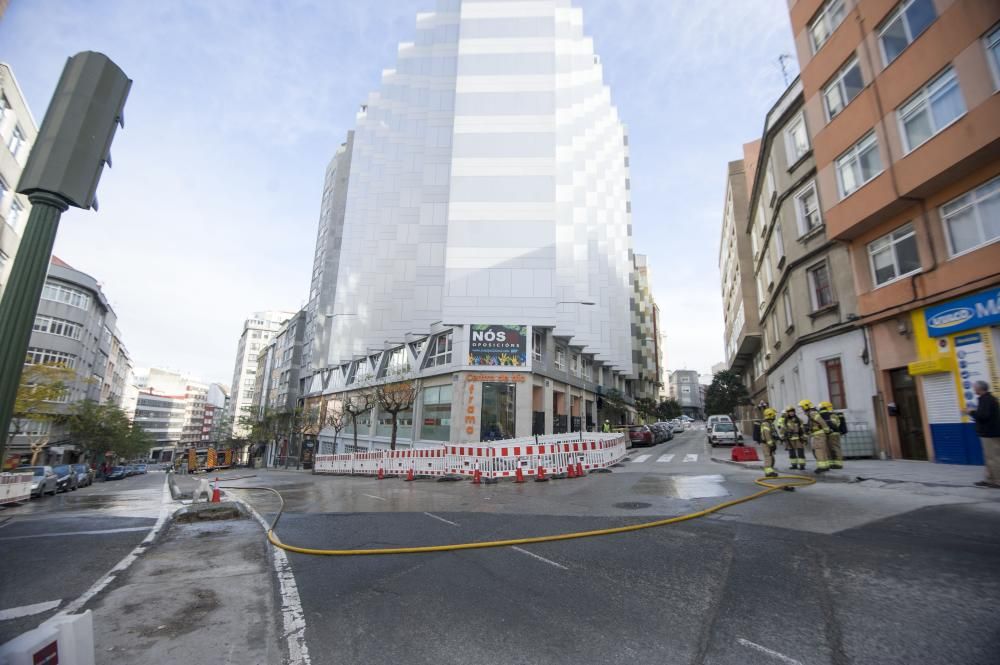 Un centro de día situado frente a la zona donde se registró la avería tuvo que ser desalojado.