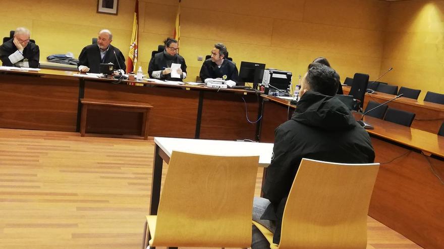 A judici un home que es va empassar cocaïna i haixix durant un  vis-a-vis a la presó de Figueres