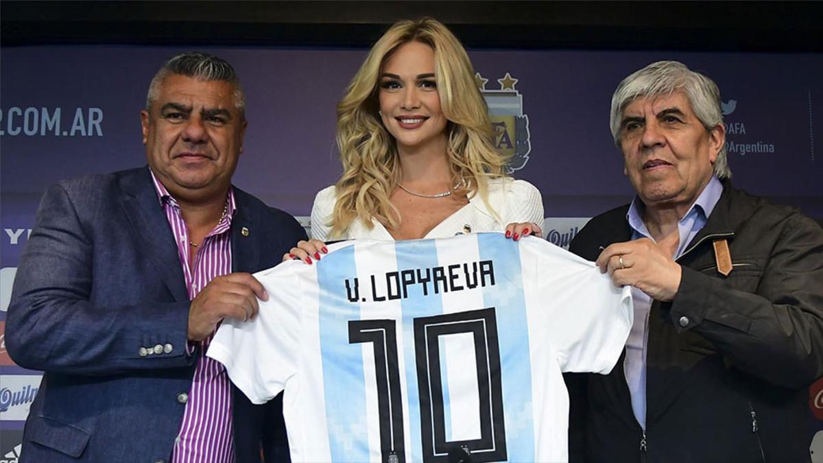 Victoria Lopyreva, durante su acto en Argentina