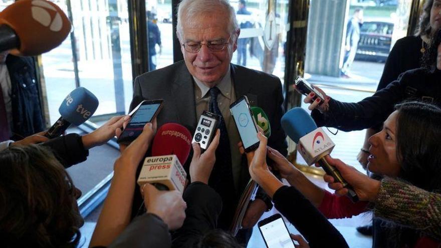 Borrell: &quot;No voy a reconocer a Kosovo porque lo diga un director general del COI&quot;