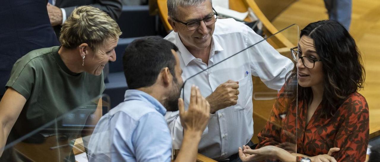 Papi Robles, Rafa Climent, 
Vicent Marzà y Aitana Mas, 
de Compromís, durante el
debate del martes.  g.caballero