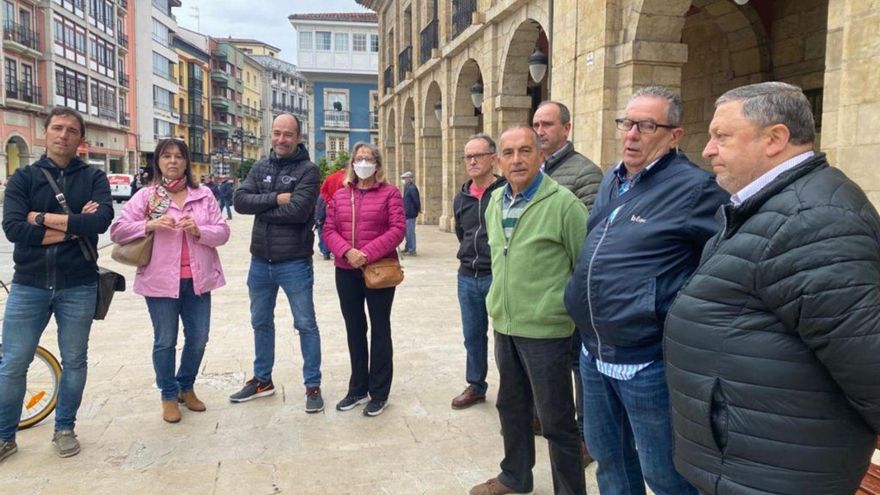 Los vecinos aúnan voces por el alumbrado de la Variante: “La gente se está jugando la vida”