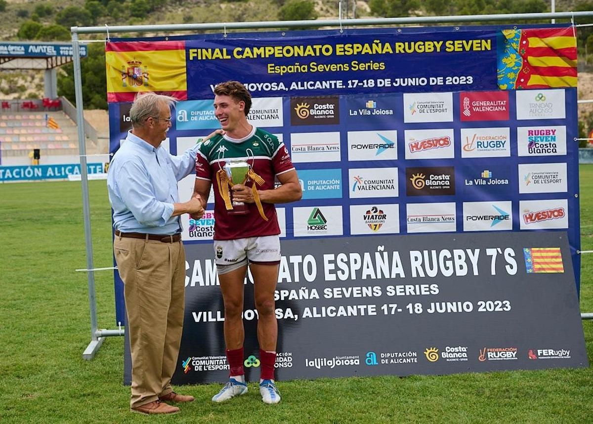 Mejor jugador del torneo,  RORY LURA del Alcobendas.