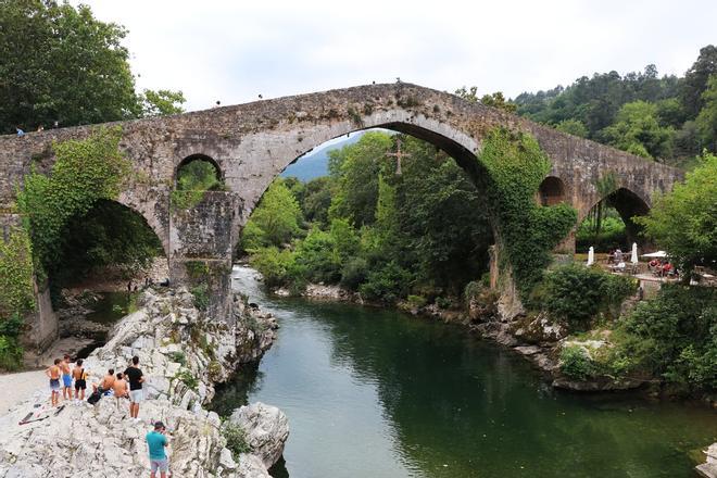 PUENTÓN DE CANGAS DE ONÍS (1)