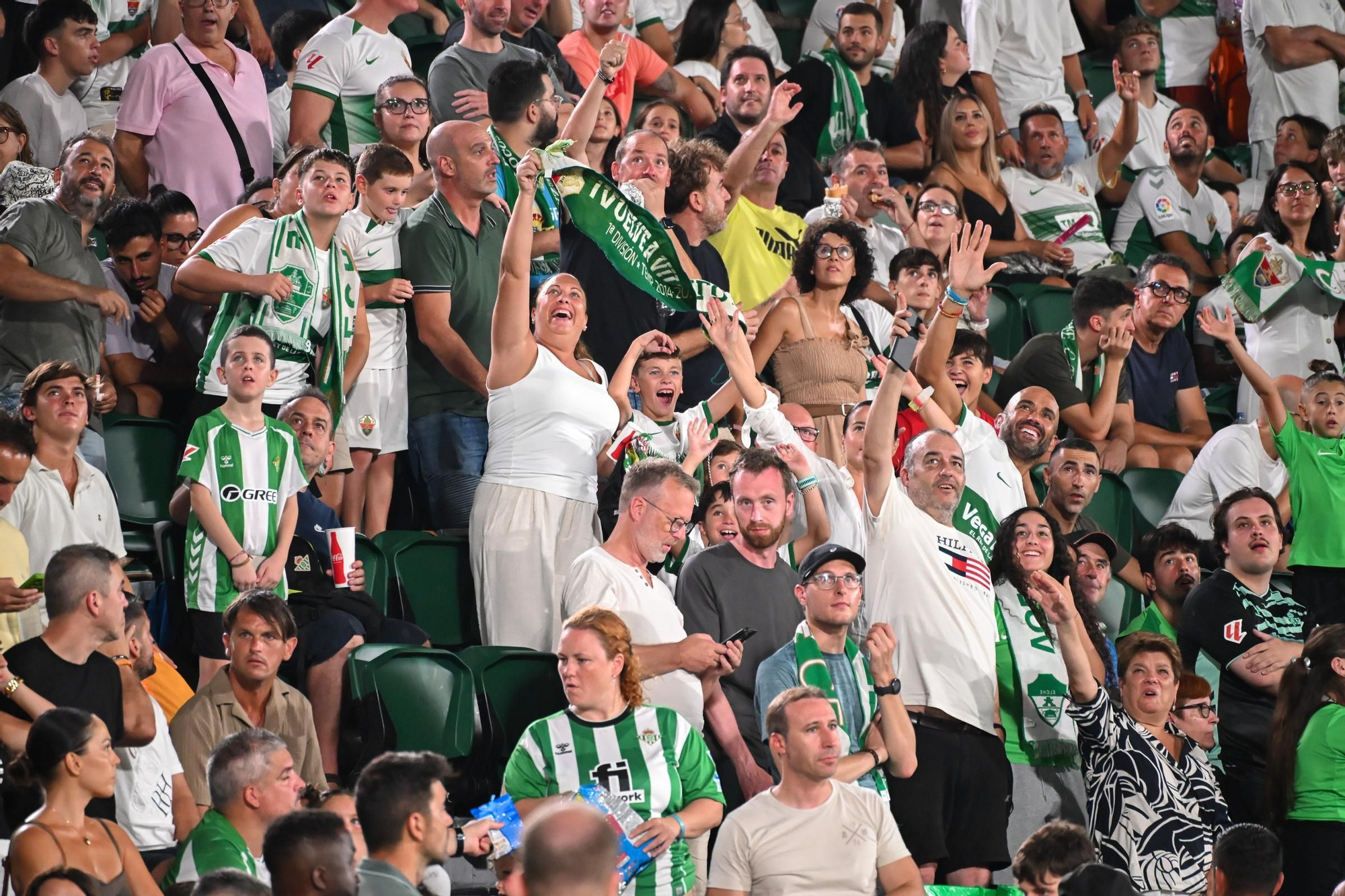 El Elche vuelve a Primera División con un empate frente al Betis (1-1)