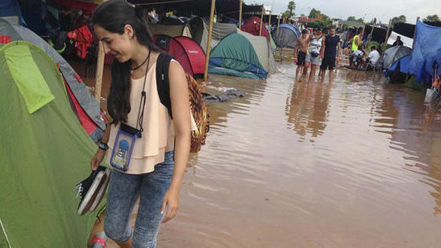 La zona de acampada quedó completamente inundada.