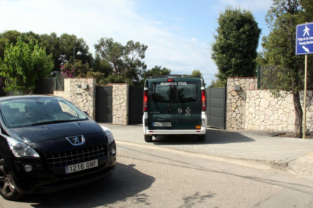 Exterior del domicili de l'empresari Gustavo Buesa