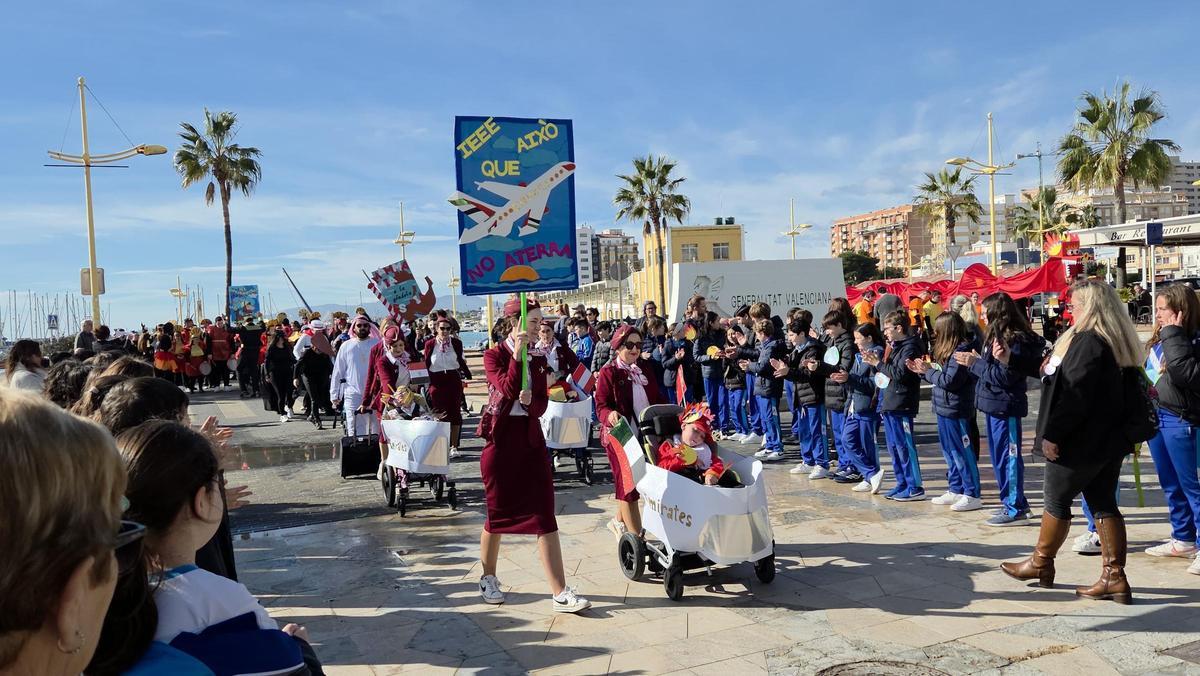Otro instante del desfile inclusivo que ha tenido lugar este martes en Vinaròs.
