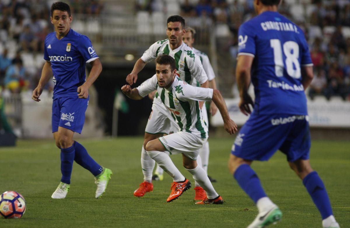 Fotogalería / Goleada del Córdoba CF ante el Real Oviedo