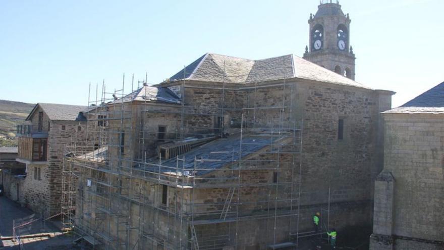 Iglesia del Azogue en la que se ejecutan obras de retejado. | A. S.