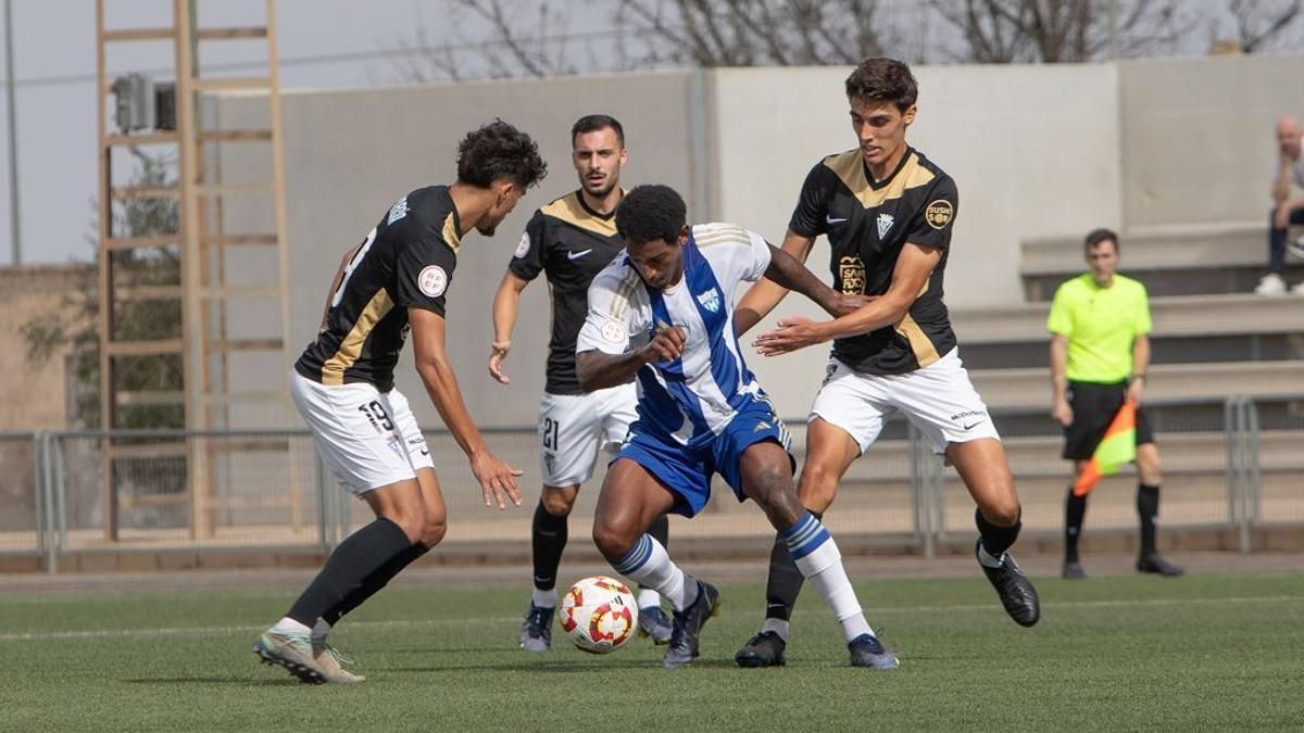 Seth Vega en un partido con La Unión