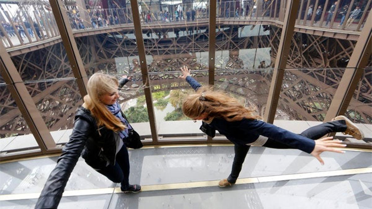 La Torre Eiffel estrena una nueva visión de París