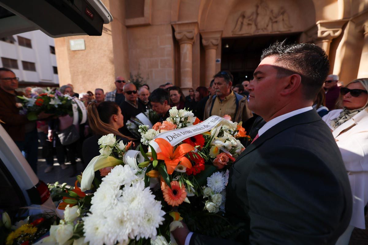 El funeral de Tito Zornoza, en imágenes