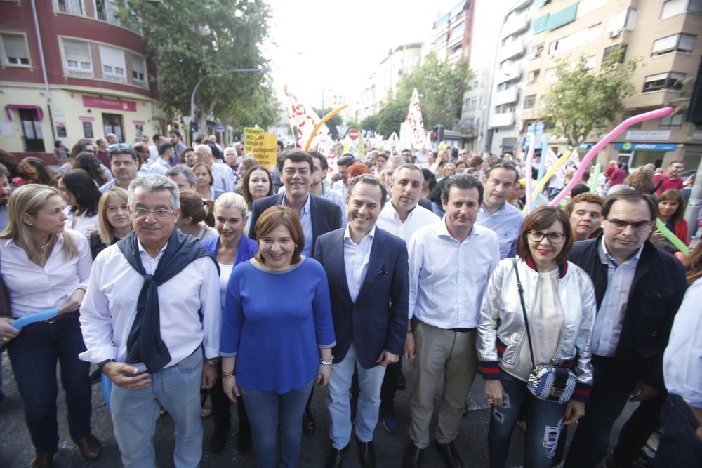 Los padres insisten en que se paralice el decreto y reclaman poder elegir la lengua vehicular en la que aprendan sus hijos