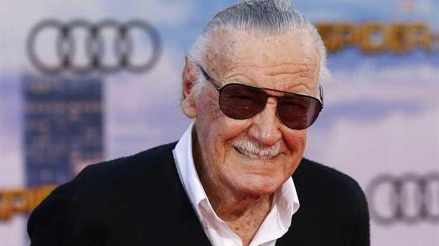 Investigan presuntos abusos a Stan Lee por parte de su manager