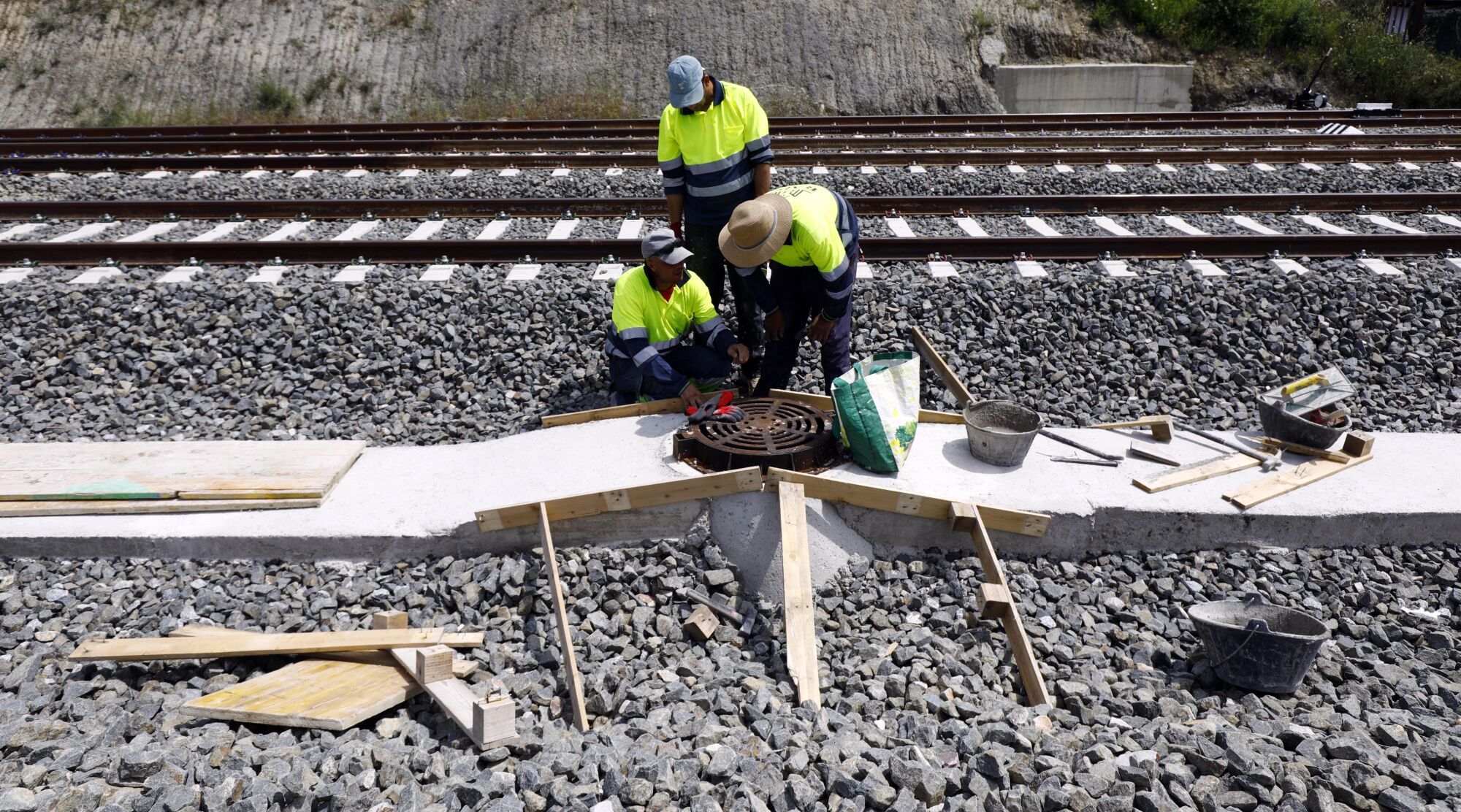 REMODELACION DEL TRAZADO FERROVIARIO DEL TREN DE CANFRANC, HUESCA, VIAS DE TREN, CANFRANERO