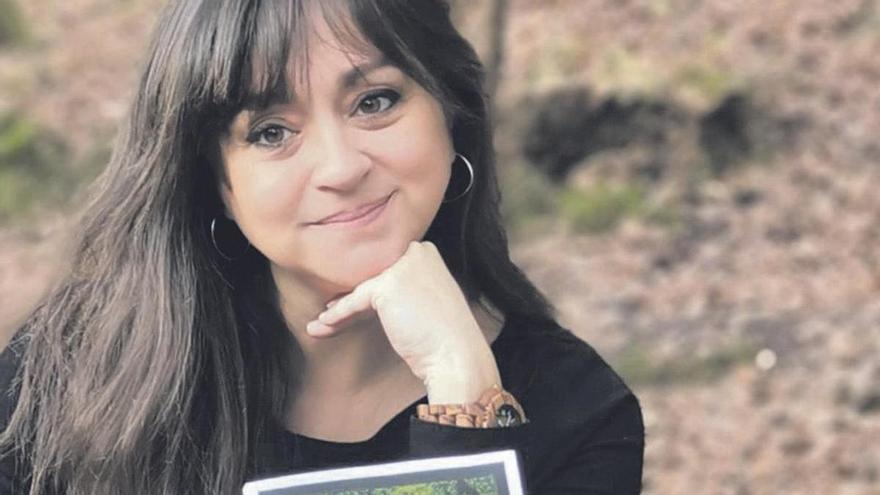 &quot;El bosque de mi novela está en una zona poco conocida y muy agradable de los Oscos&quot;