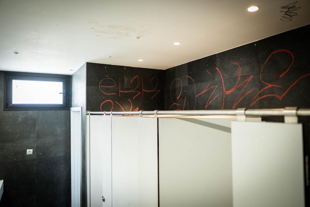 Vandalismo en los baños de los Charcos de Valleseco.