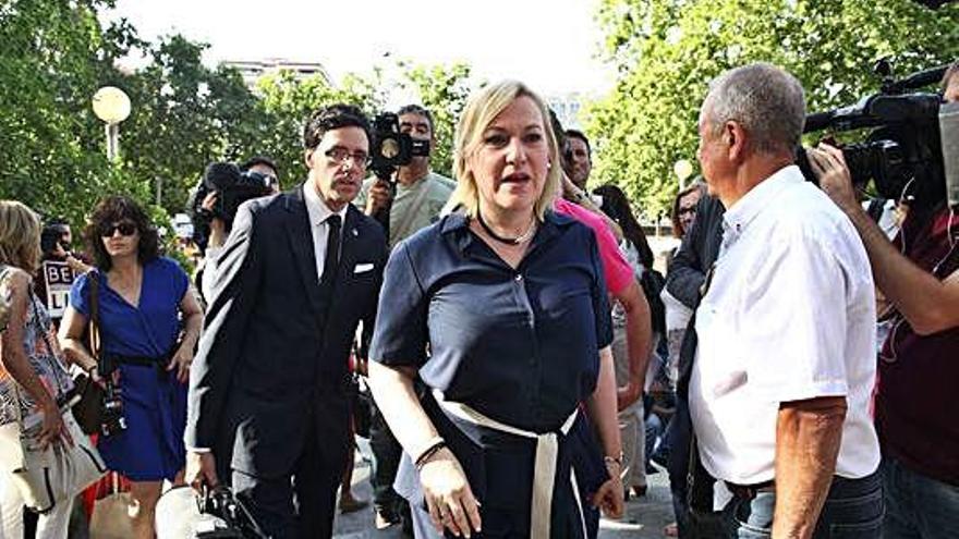 Inés Madrigal, ahir, en roda de premsa.