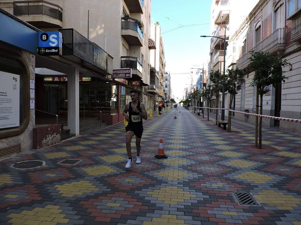 Estos todas las imágenes de la Media Maratón de Águilas