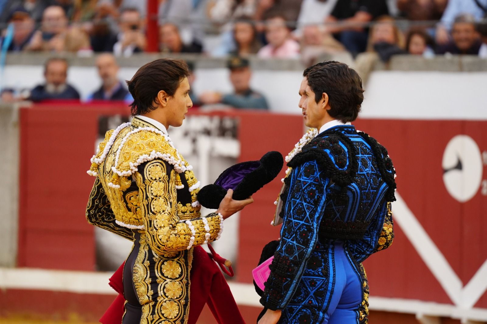 Castella, Manzanares y Roca Rey abren la puerta del Gallo de Los Llanos