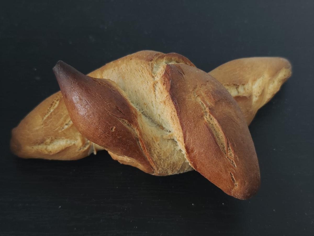 El bollo de cuernos de la panadería de San Pelayo.