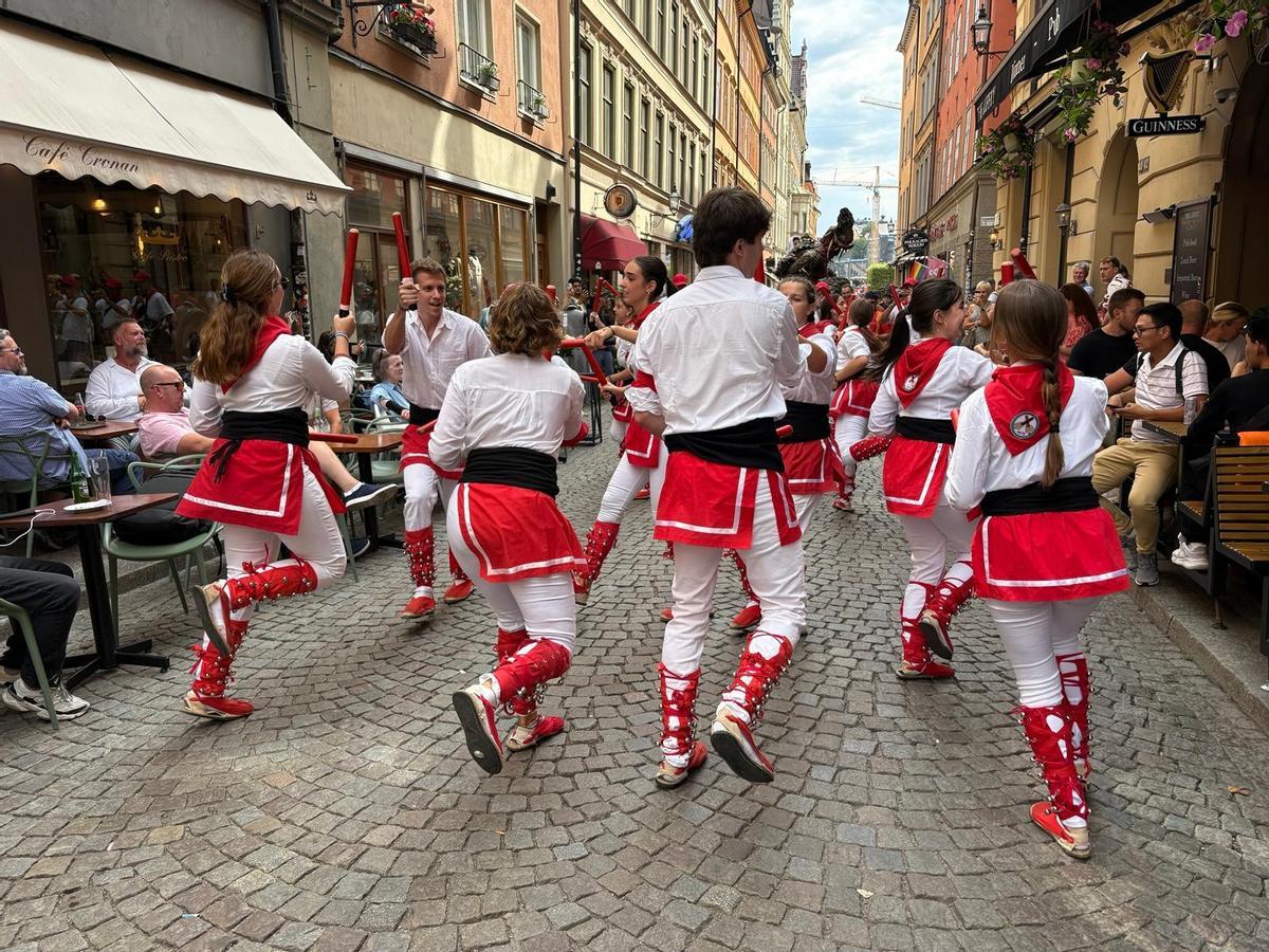 Actuació dels Bastoners de Súria a Estocolm
