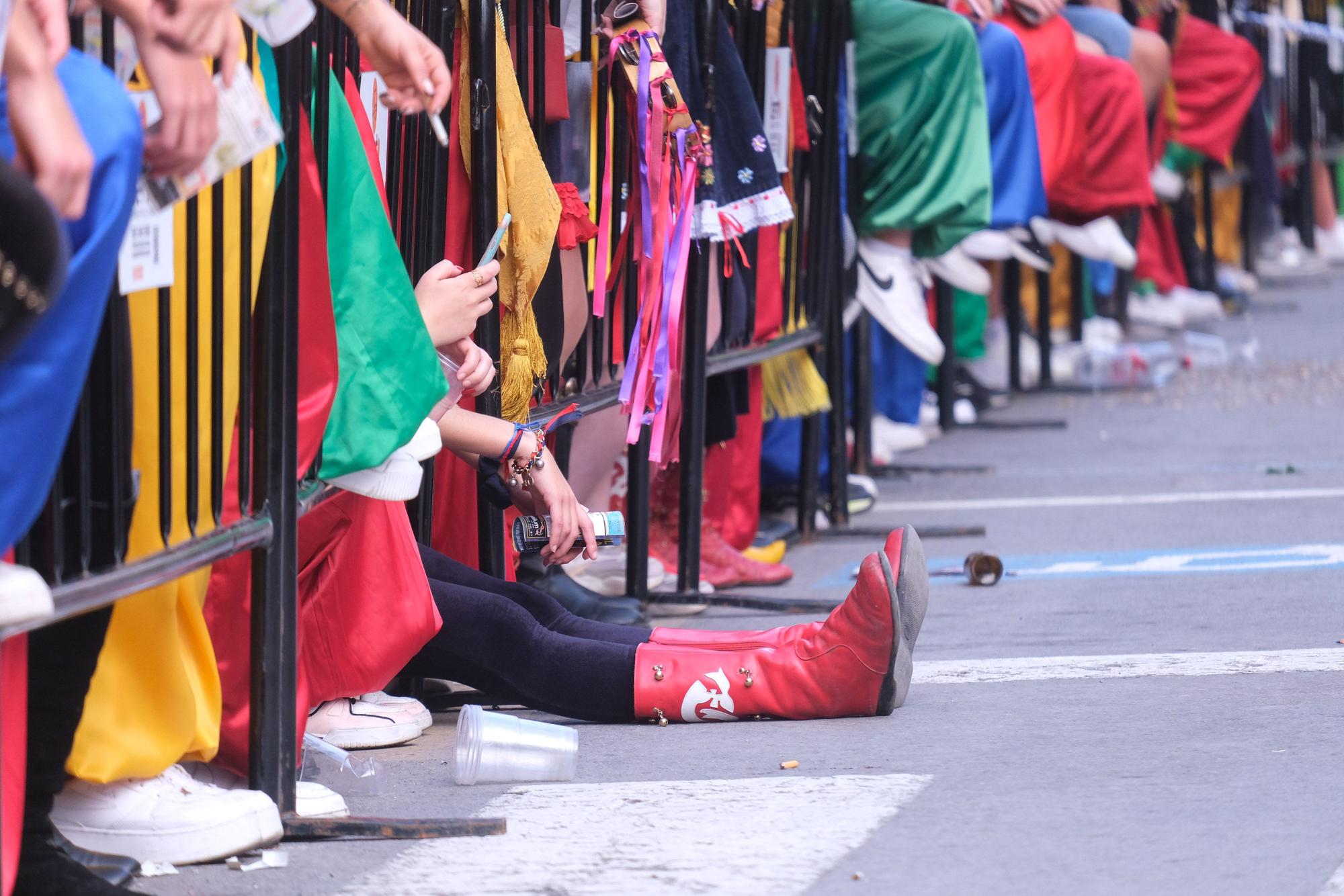 ¡Elda ya está en fiestas! Así ha sido la Entrada de bandas y el pasodoble "Idella"