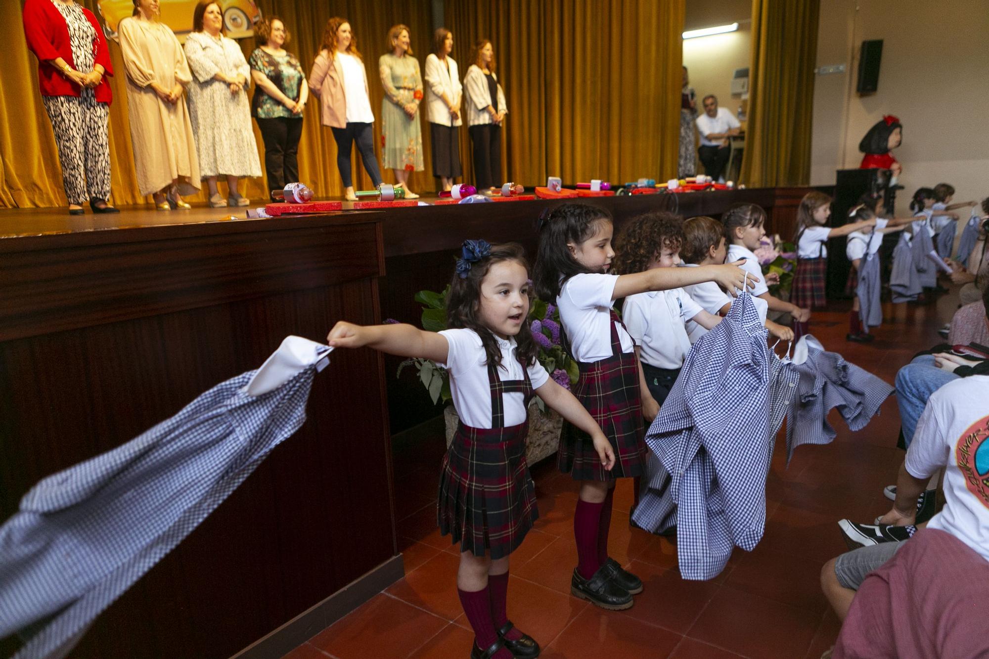 Así fue la graduación de los alumnos de las Doroteas en Avilés